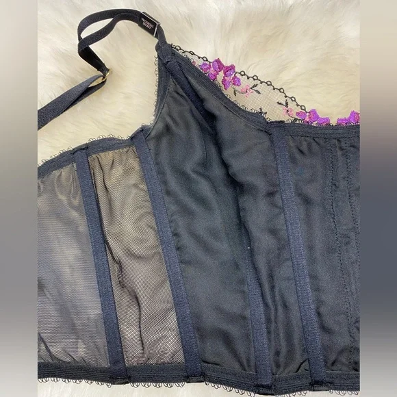 Victoria’s Secret Very Sexy Black and Purple Floral Corset - Picture 5 of 9